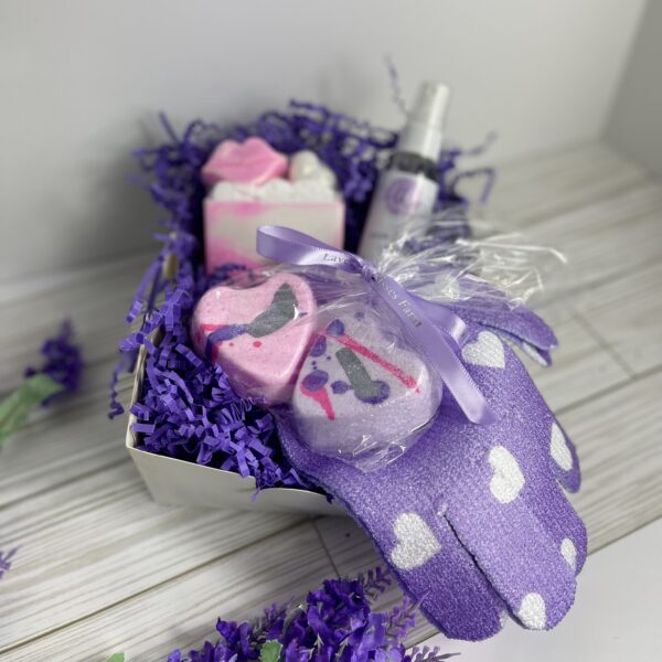 Lavender Kisses Farm Valentine Gift Set